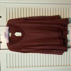 Altar'd State Wine Top